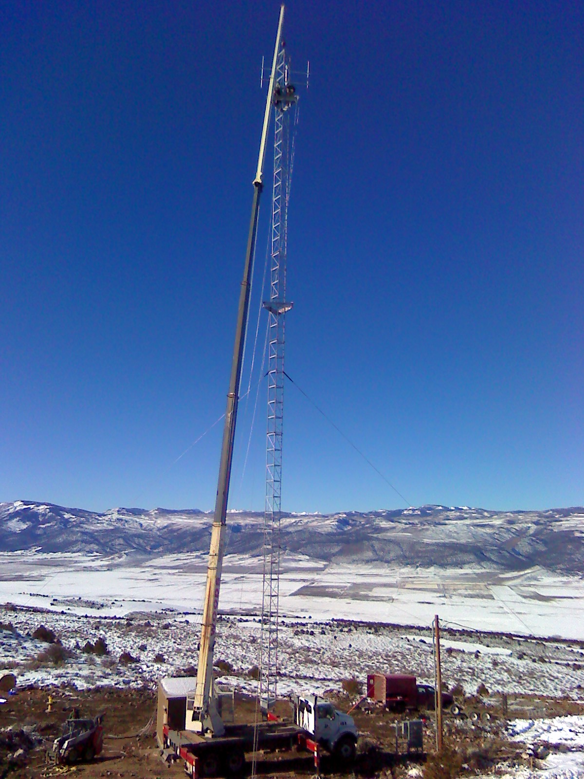 30 Ton Terex with Jib doing Cell Tower Work